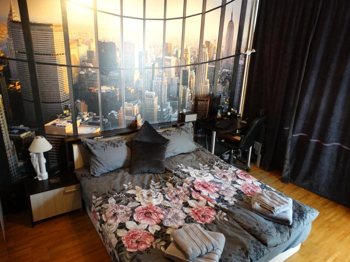2 Bedrooms With Private Bath And Balcony Near The Airport ソフィア エクステリア 写真
